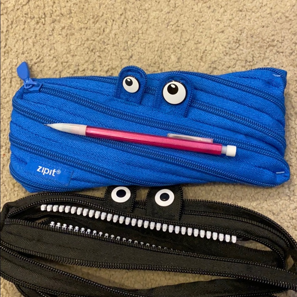 Zipper pouch bundle - Picture 4 of 4